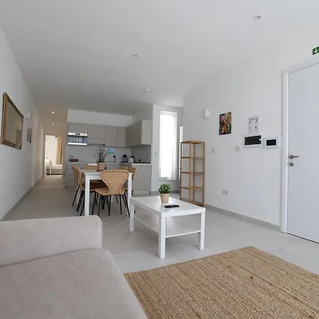 Swieqi Malaika New Penthouse 9
