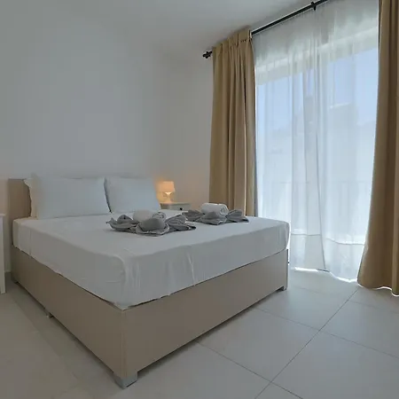 Swieqi Malaika New Penthouse 9 *