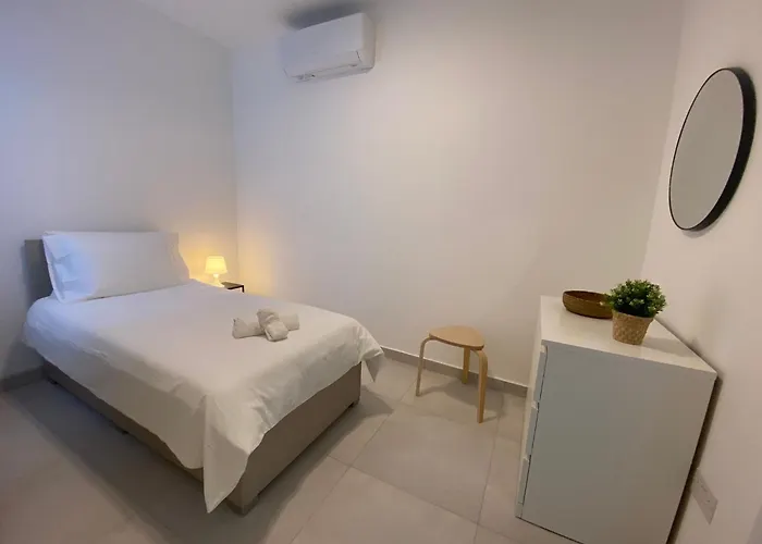 Apartman Swieqi Malaika New Penthouse 9 Is-Swieqi