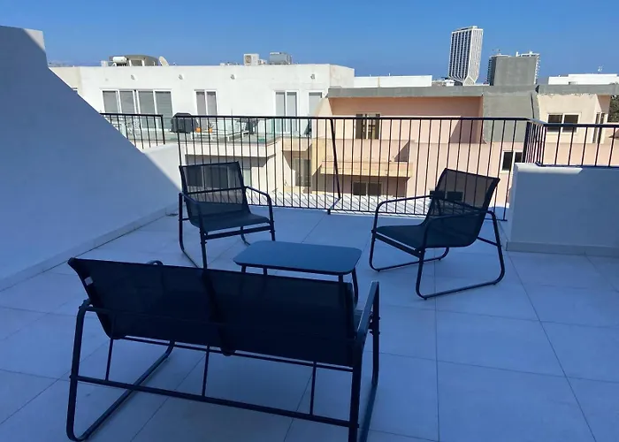 Swieqi Malaika New Penthouse 9 Is-Swieqi