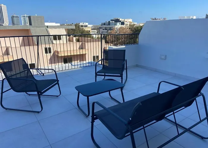 Swieqi Malaika New Penthouse 9 公寓